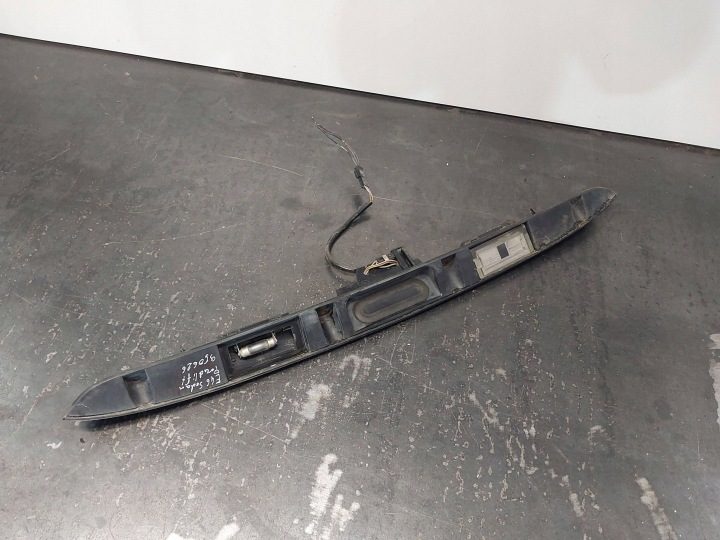 Молдинг подсветки номера рег. крышки Shadow 8 208 504 BMW E46 седан, фото 5