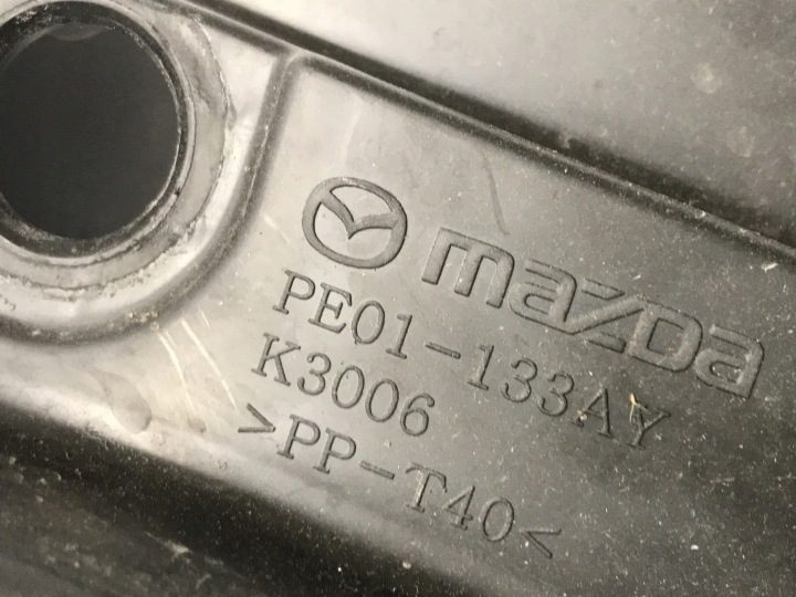 Mazda OE PE01-13-3AY корпус нижний воздушного фильтра, фото 6