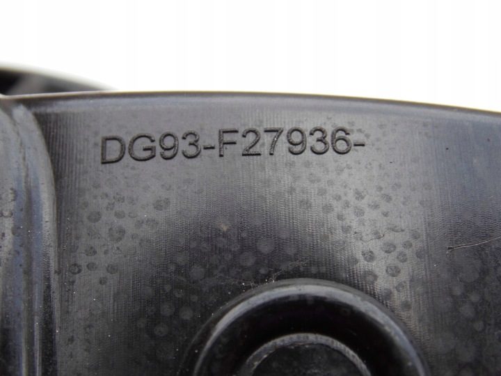 Ford OE DG93-F27936-GA MK5 лючок горловины бензобака Mondeo универсал черный, фото 7