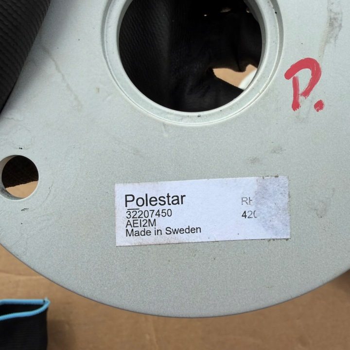 Volvo V60 Polestar Öhlins распорка 32207449 32207450 32207448, фото 4