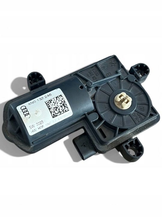 AUDI A8 D5 АКТУАТОР КРЫШКИ ВЫХЛОПА 4N0133246, фото 1