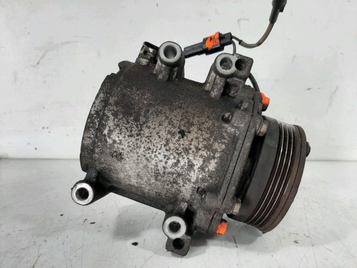 SUZUKI IGNIS II 1.3 16V 03 г. КОМПРЕССОР КОНДИЦИОНЕРА 95200-86GA0, фото 1
