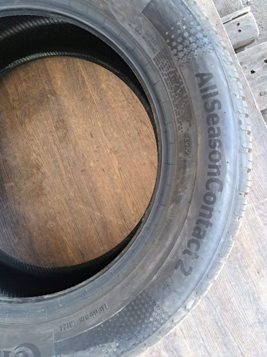 Шина всесезонная Continental AllSeasonContact 2 235/60R18 107V XL 3PMSF, фото 3