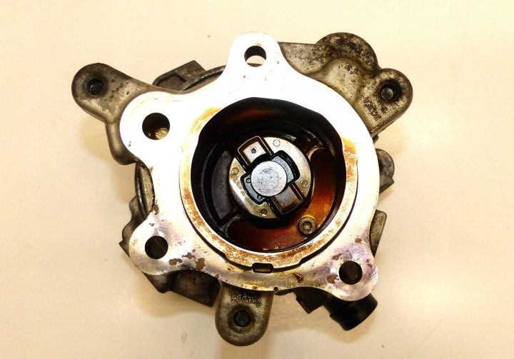 VOLVO S60 II XC60 V60 I S80 II 2.5 ТУРБО T5 B5254T12 НАСОС ВАКУУМНЫЙ, фото 3