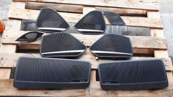 S4 B9 A4 8W MASKOWNICE BANG OLUFSEN ДВЕРЬ СЕДАН, фото 1
