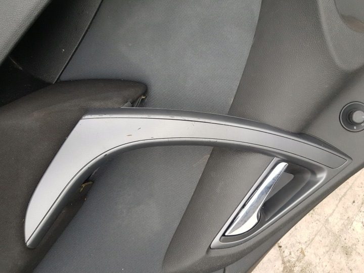 Сиденье диван обивка Opel Astra J GTC, фото 4