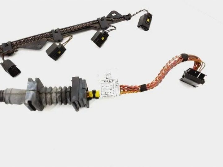 Трубки высокого давления BMW X5 (E70) 738050704 3.0L дизель 180 кВт 2011, фото 3