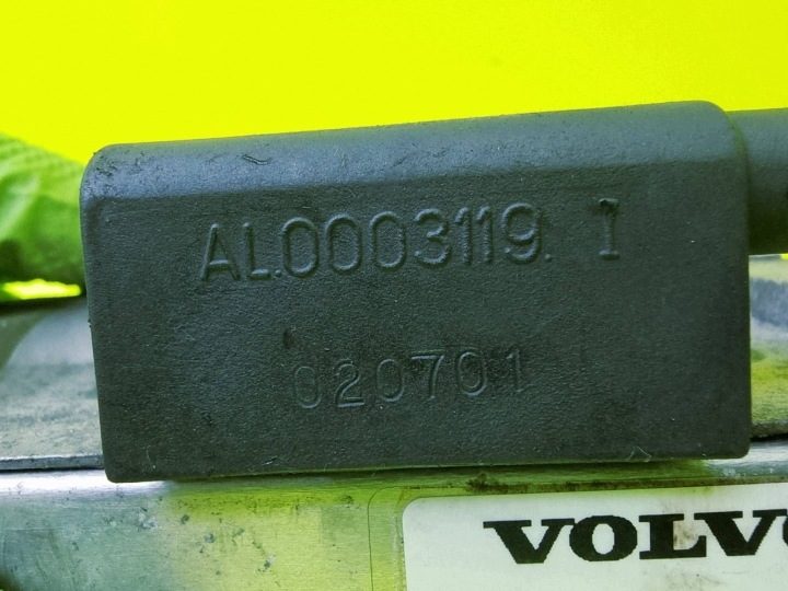 36050563 Дроссельная заслонка воздуха Volvo S60 I S80 I S70 I V70 I XC70 I, фото 3