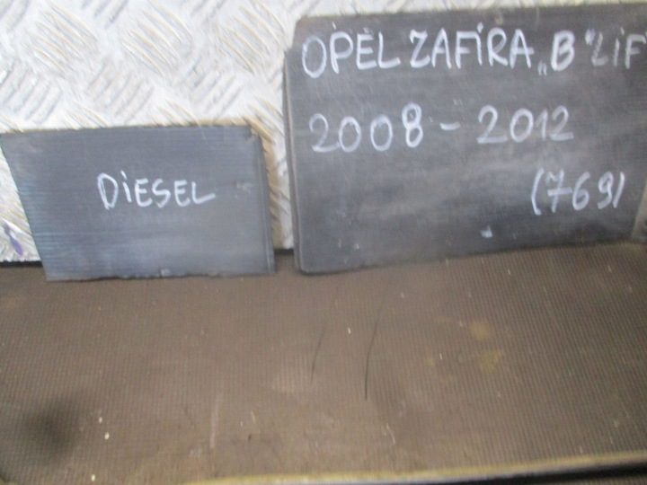 КРОНШТЕЙН ТОПЛИВНОГО БАКА OPEL ZAFIRA 08-12 1.9 CDTI, фото 2