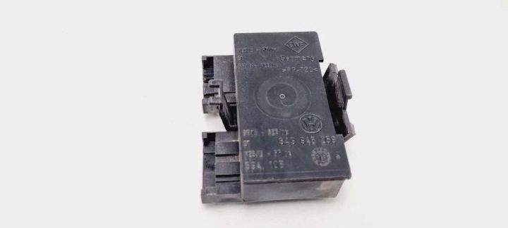 Контакты заднего фонаря VW PASSAT B3/B4 (3A2, 35I) 3A9945259 1.9L дизель 55 кВт, фото 4