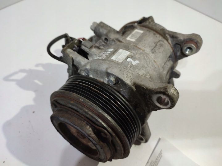 BMW F30 316d КОМПРЕССОР КОНДИЦИОНЕРА 44726047, фото 2
