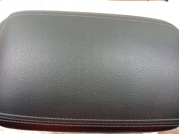 Центральный тоннель подлокотник кожа AUX USB 84610G4010 Hyundai i30 III, фото 8