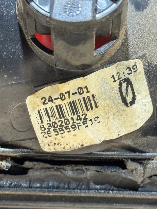 Фонарь левый задний в крышку Nissan Primera P11 рестайлинг 265559F510, фото 3