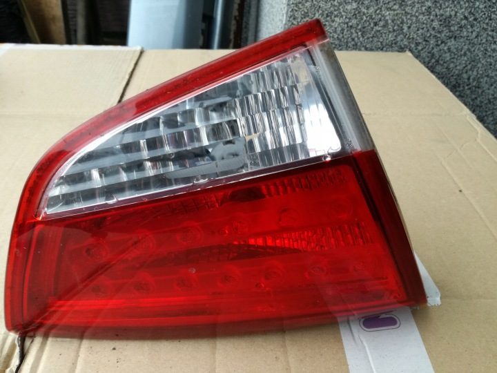 HYUNDAI IX35 РЕСТАЙЛИНГ ФОНАРЬ ЗАДНИЙ ЛЕВЫЙ КРЫШКА БАГАЖНИКА 92405-2Y0, фото 1