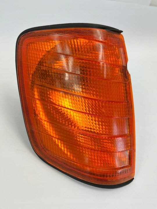 ПОВОРОТНИК ПРАВЫЙ ПЕРЕДНИЙ MERCEDES W124 HELLA ОРАНЖЕВЫЙ, фото 5