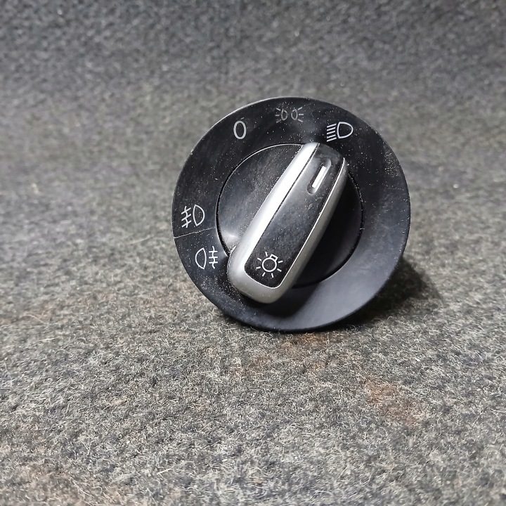 ВЫКЛЮЧАТЕЛЬ ПЕРЕКЛЮЧАТЕЛЬ СВЕТА VW PASSAT B6 GOLF V PLUS TOURAN 5ND941431A, фото 1