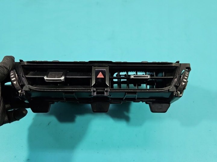 ДЕФЛЕКТОР ОБДУВА СРЕДНИЙ TOYOTA COROLLA E21 19- 55670-02820 ЕВРОПА, фото 3