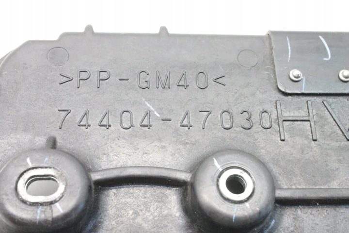 Toyota C-HR CH-R 16- площадка аккумулятора 7440447030, фото 4