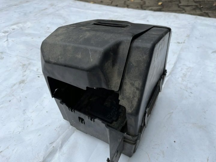 Основание кожух аккумулятора Citroen C3 II 9686203780, фото 2