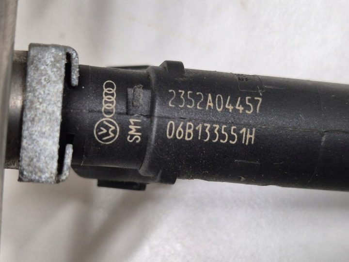 Форсунка Audi A4 B6 06B133551H 1.6 8V, фото 7