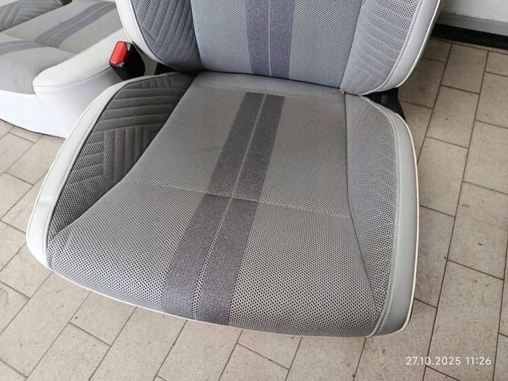 Сиденья диван обшивки салон Renault Scenic V E-Tech состояние как, фото 11