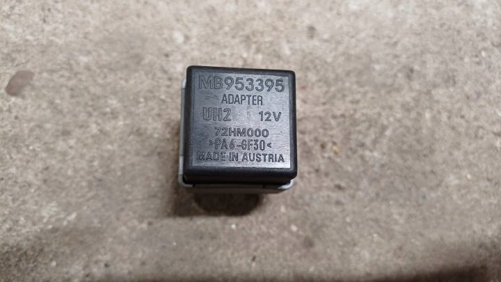 MITSUBISHI CARISMA РЕЛЕ MB953395, фото 1