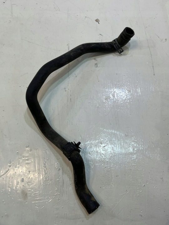 Патрубок воды Audi A4 B9 2.0 TDI 8W0145920D, фото 1