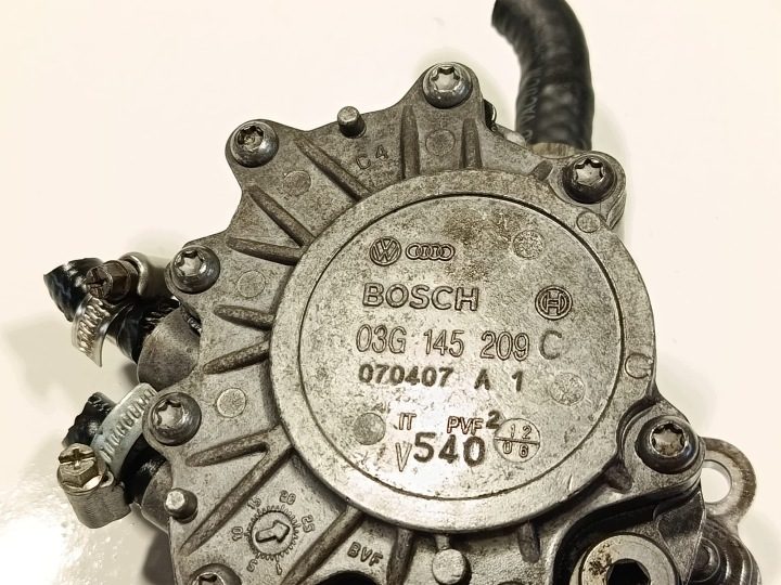 VW Audi Seat Skoda 2.0 TDI вакуумный насос вакуума 03G145209C, фото 2