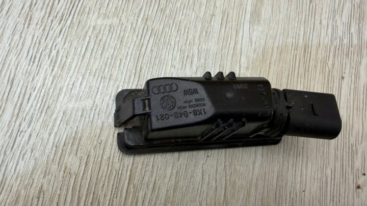 ПЛАФОН ОСВЕЩЕНИЯ НОМЕРА VW SCIROCCO PASSAT SEAT 1K8943021 KA15/374L, фото 3