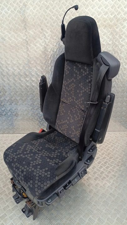 СИДЕНЬЕ ВОДИТЕЛЯ SCANIA RECARO STREAMLINE NTG, фото 2