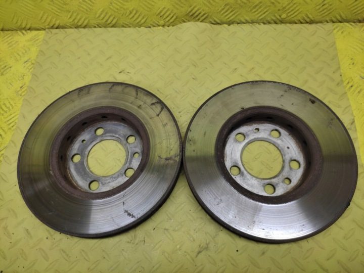 VW GOLF IV 1.9 TDI ДИСКИ ТОРМОЗНЫЕ ПЕРЕДНИЕ, фото 3