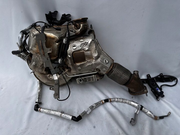 BMW фильтр DPF катализатор в сборе 8477085 8477081, фото 9