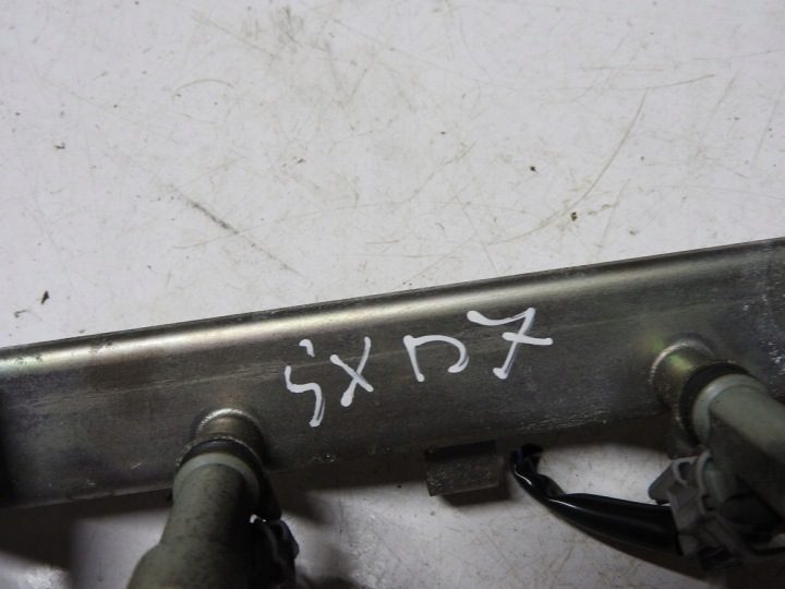 SUZUKI SX-4 SX4 06-13 1.5 Топливная рампа, фото 5
