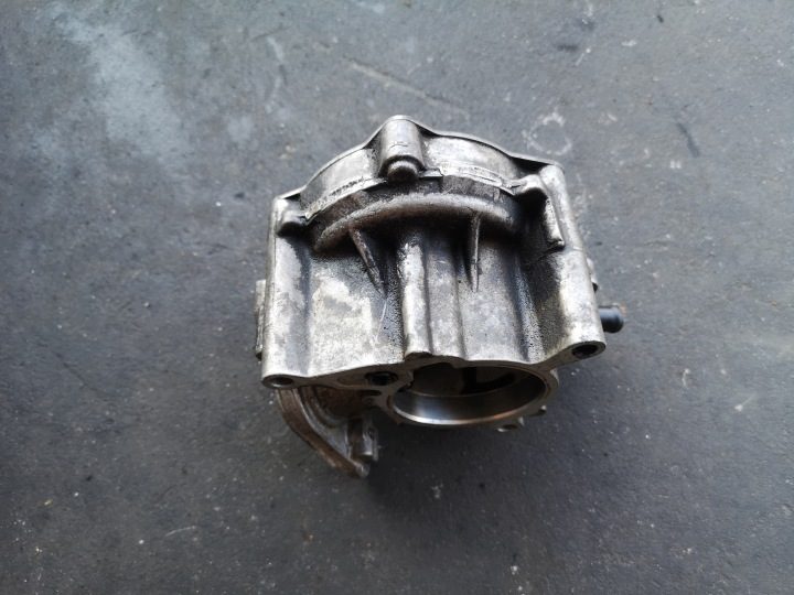 НАСОС ВАКУУМНЫЙ AUDI A3 8P 1.8 TFSI CDA 06J145100B, фото 4