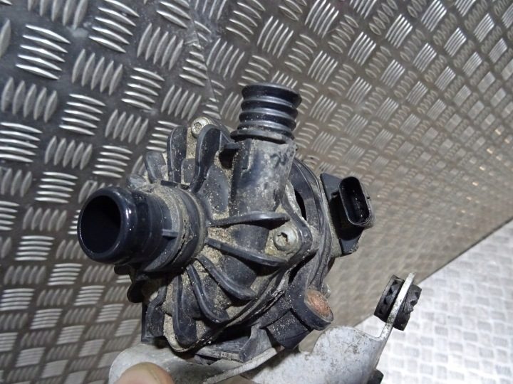 ПОМПА ДОПОЛНИТЕЛЬНАЯ 7850113 BMW X5 X6 F15 F16 F85, фото 4