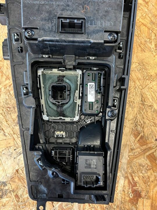 ПАНЕЛЬ ДЕКОР ЗАЩИТА ТОННЕЛЯ MMI AUTOHOLD ПОДСТАКАННИК A5 8W A4 B9, фото 7