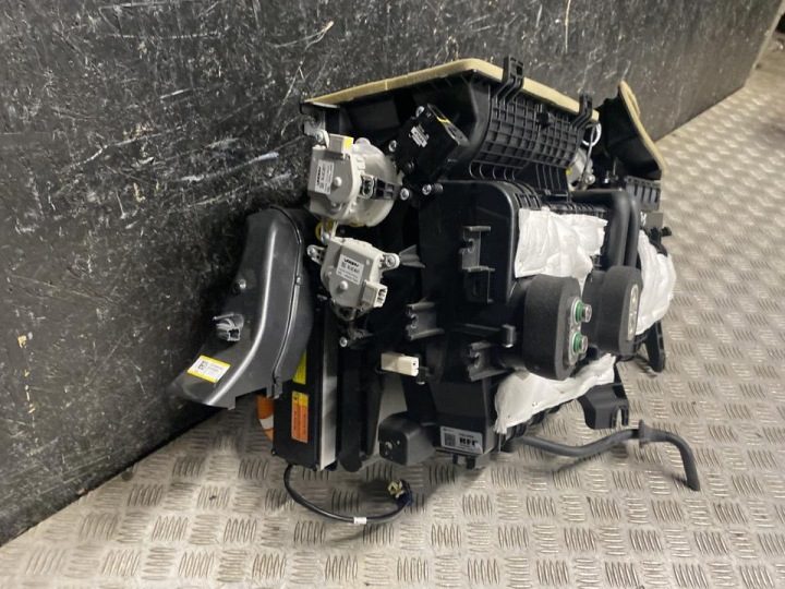 Корпус вентилятора 97200HF930 Hyundai Kona II 2025, фото 2