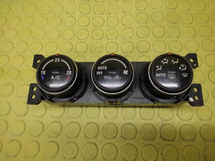 SUZUKI LIANA БЛОК УПРАВЛЕНИЯ ПЕЧКОЙ КОНДИЦИОНЕРА 3951059J70, фото 1