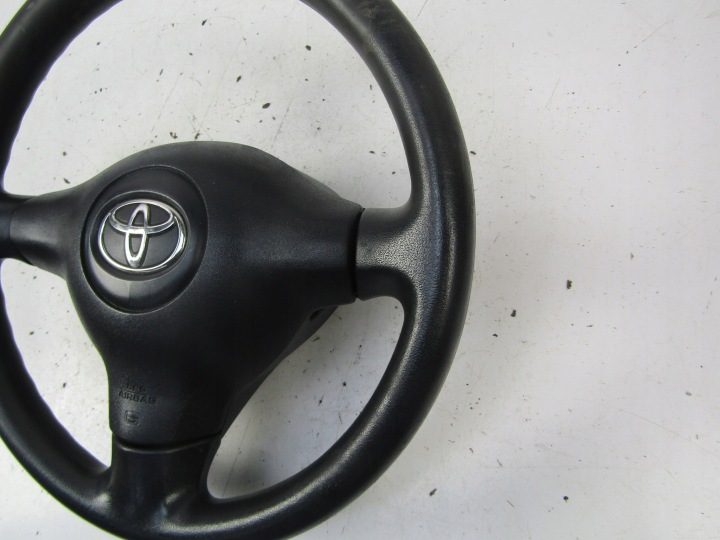 TOYOTA YARIS I P1 Руль, фото 4