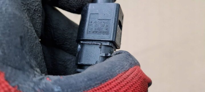A6 C8 4K ДАТЧИК ПЕРЕКЛЮЧАТЕЛЬ ЗАКРЫВАНИЯ КАПОТА ЗАМКА A7 4K A4 B9 8W A5 Q5, фото 9