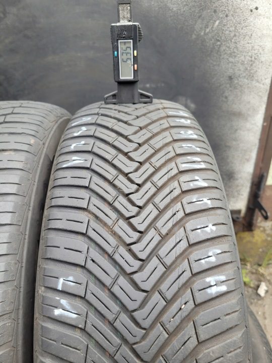 Шина всесезонная Continental AllSeasonContact 175/65R15 84 H сцепление на снегу (3PMSF), фото 2