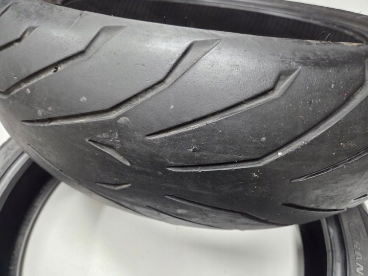 Pirelli ANGEL GT F 120/70ZR17 58 Вт, фото 8
