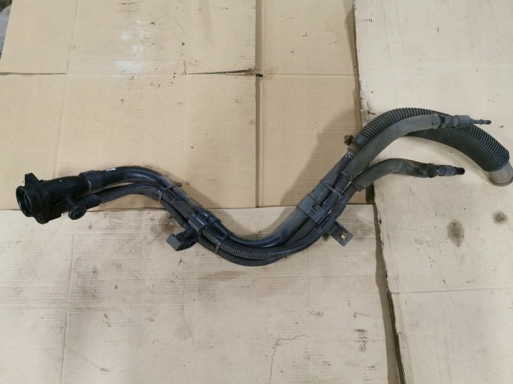 Hyundai OE 31030-2KXXX горловина труба топлива, фото 2