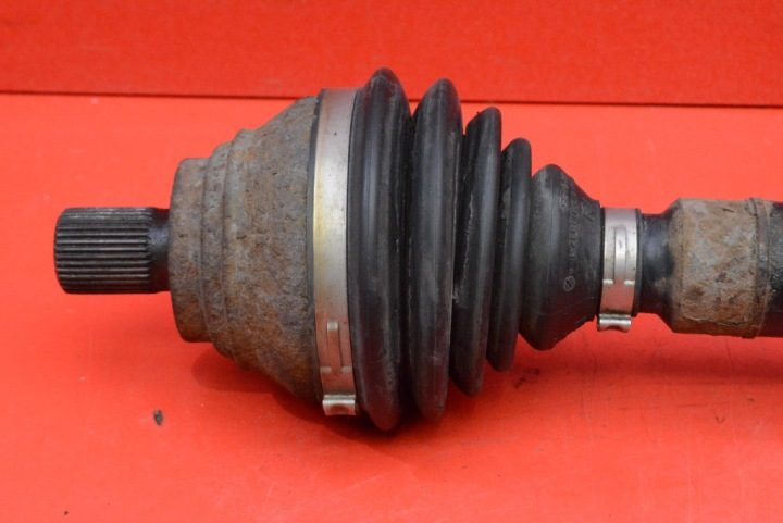 Полуось правая передняя механика 1K0407272RB VW Passat B7 2.0 TDI 140 л.с. 10-15, фото 4