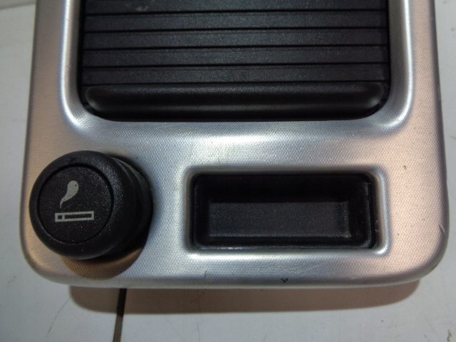 Центральный тоннель шторка Volvo V50 S50 09-12 130586 06582-000 30755392, фото 4
