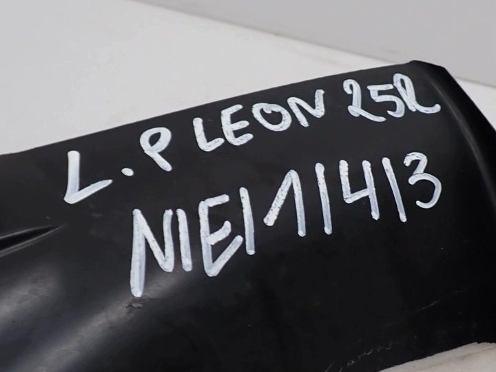 Подкрылок левый передний оригинал 5FA809957K Seat Leon IV KL 25 г., фото 8
