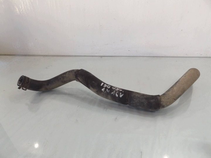 I30 I 1,4 16V патрубок воды, фото 1