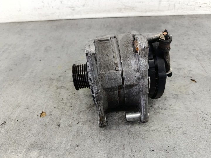 Генератор VW Golf V 0124325128 Bosch 1.4 FSI, фото 2