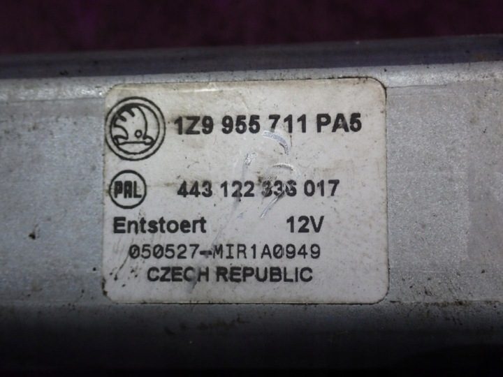 SKODA OCTAVIA II УНИВЕРСАЛ 04-08 МОТОРЧИК ДВОРНИКА ЗАДНИЙ 1Z9955711 4 ПИН, фото 6