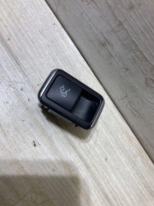Кнопка открывания крышки багажника Mercedes-Benz OE A2129056200, фото 1